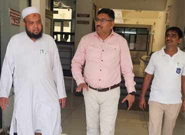 Ekta Education & Charitable Trust | Godhra, Gujarat| ગોધરા સબ જેલના જેલર શ્રી આર.બી.મકવાણા સાહેબે એકતા હાઉસની શુભેચ્છા મુલાકાત કરી